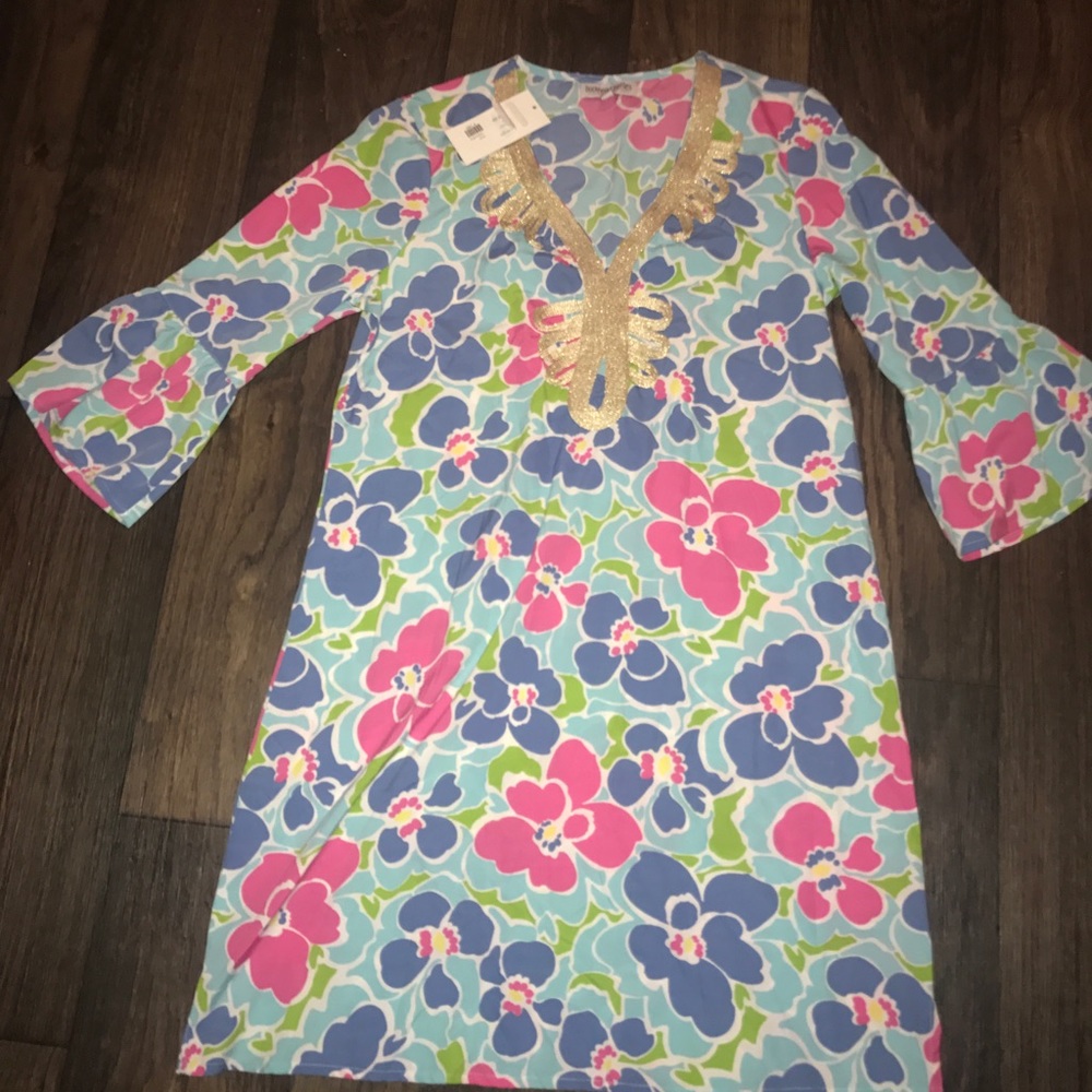 NWT summer dress! Size small :)